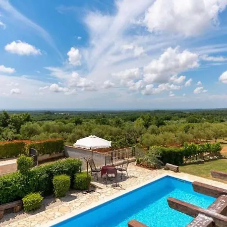 Dolcevita At With Private Pool