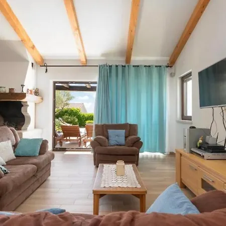 Nira With Pool Villa Barat (Porec)